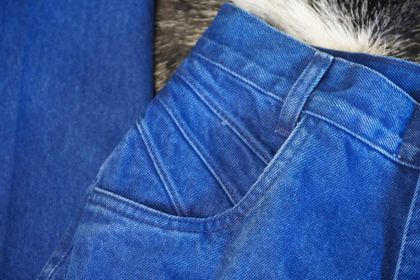 Vintage Roper Jeans with Pleated Pocket Detailing - 27
